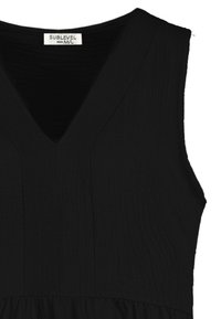 Schwarzes ärmelloses Kleid mit V-Ausschnitt. Es verfügt über einen strukturierten Stoff und eine geraffte Stufe am Saum. Das Etikett weist auf die Größe M/L von Sublevel hin.