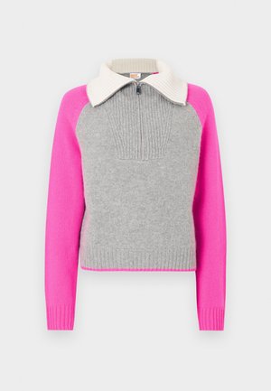 Szürke és rózsaszín színblokkolt pulóver álló gallérral, bordázott textúrával a gallérnál és az alján, félig cipzáros elülső résszel.