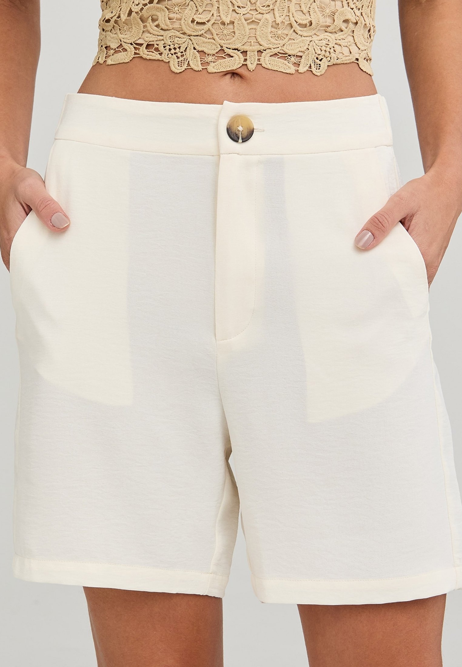 Pantaloni Corti Pantaloncini Terranova Terranova BERMUDA TINTA