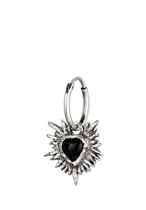 Silberner Creolen-Ohrring mit Sonnenstrahl-Design und einem schwarzen herzförmigen Stein in der Mitte.