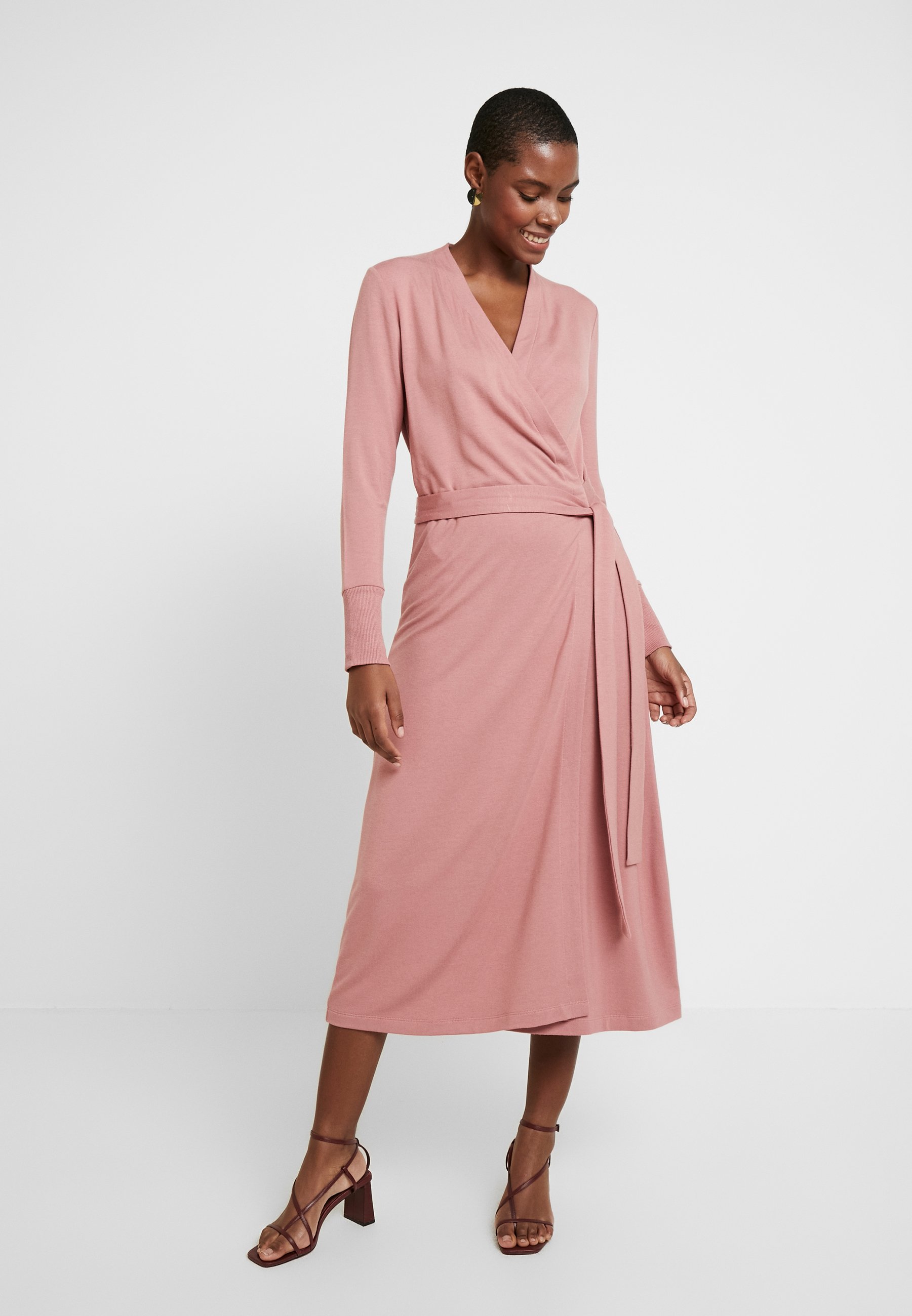 HUXIE WRAP DRESS - Freizeitkleid - old rose HUXIE WRAP DRESS - Freizeitkleid - old rose
