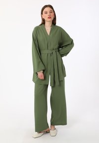 Modanisa BENIN khaki