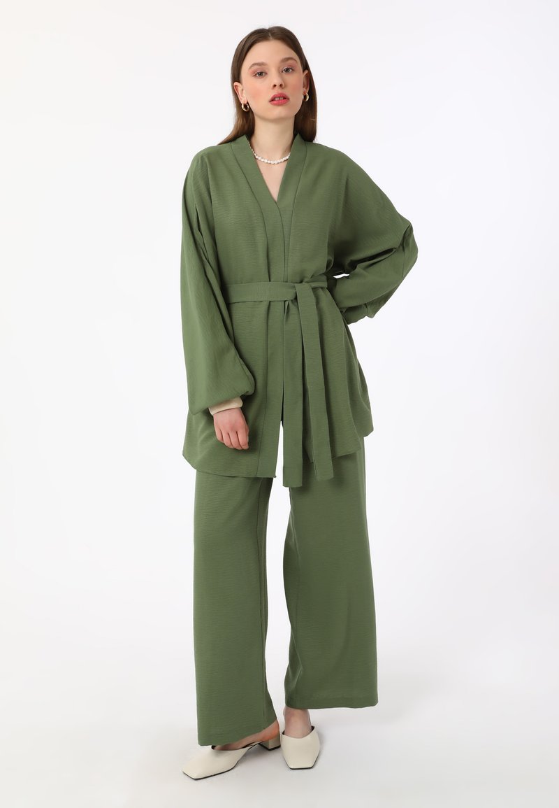 Modanisa BENIN khaki