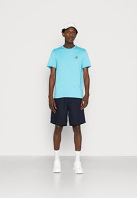 Lyle & Scott T-shirt básica - iris blue