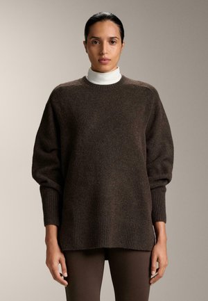 SOFT KNIT CREW NECK JUMPER 34842885 - Maglione - brown
