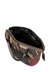 Sac fourre-tout multicolore avec un motif camouflage, des accents en cuir, une fermeture éclair, un intérieur à motif, des poignées courtes et une poche extérieure.