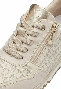 Marco Tozzi Baskets basses - cream comb