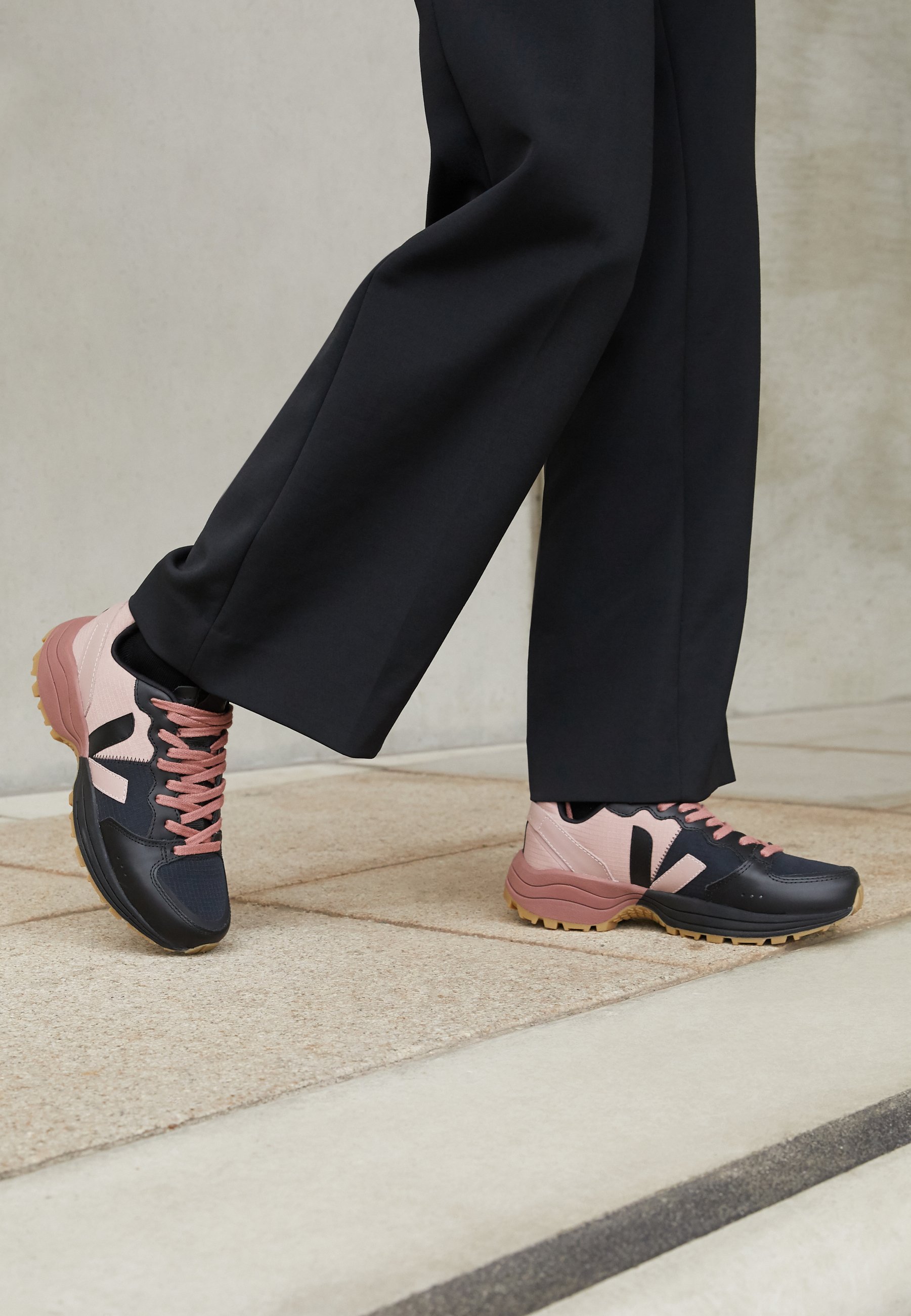 Veja VENTURI - Sneakers laag - emir/shiro/Zwart - Zalando.nl