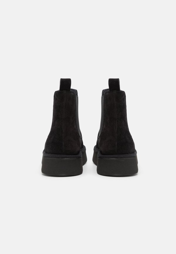 CPH258 - Platform ankle boots2
