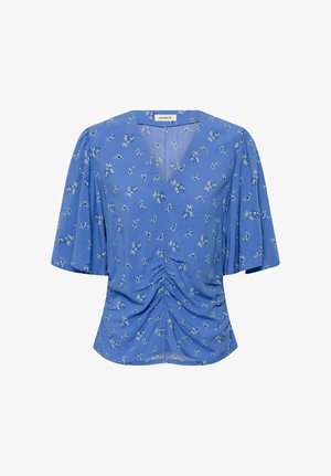 Bluză albastră cu mâneci scurte, imprimeu mic floral alb, decolteu în V, mâneci bufante și detalii strânse în fața centrală.