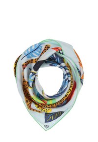 Foulard in seta con sfondo azzurro chiaro e stampe di foglie e animali colorati. Bordato di verde, presenta una texture liscia e lucida.