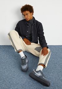 Nike Sportswear Sneakers - dark grey