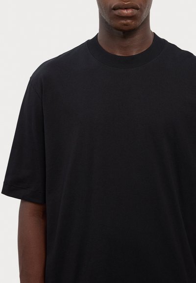 Filippa K MOCK NECK TEE - Βασικό μπλουζάκι - black