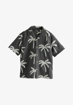 Lühikeste varrukatega tumehall nööbitav särk valgete palmipuudega mustriga ja laia kraega, asetatud valgele taustale.