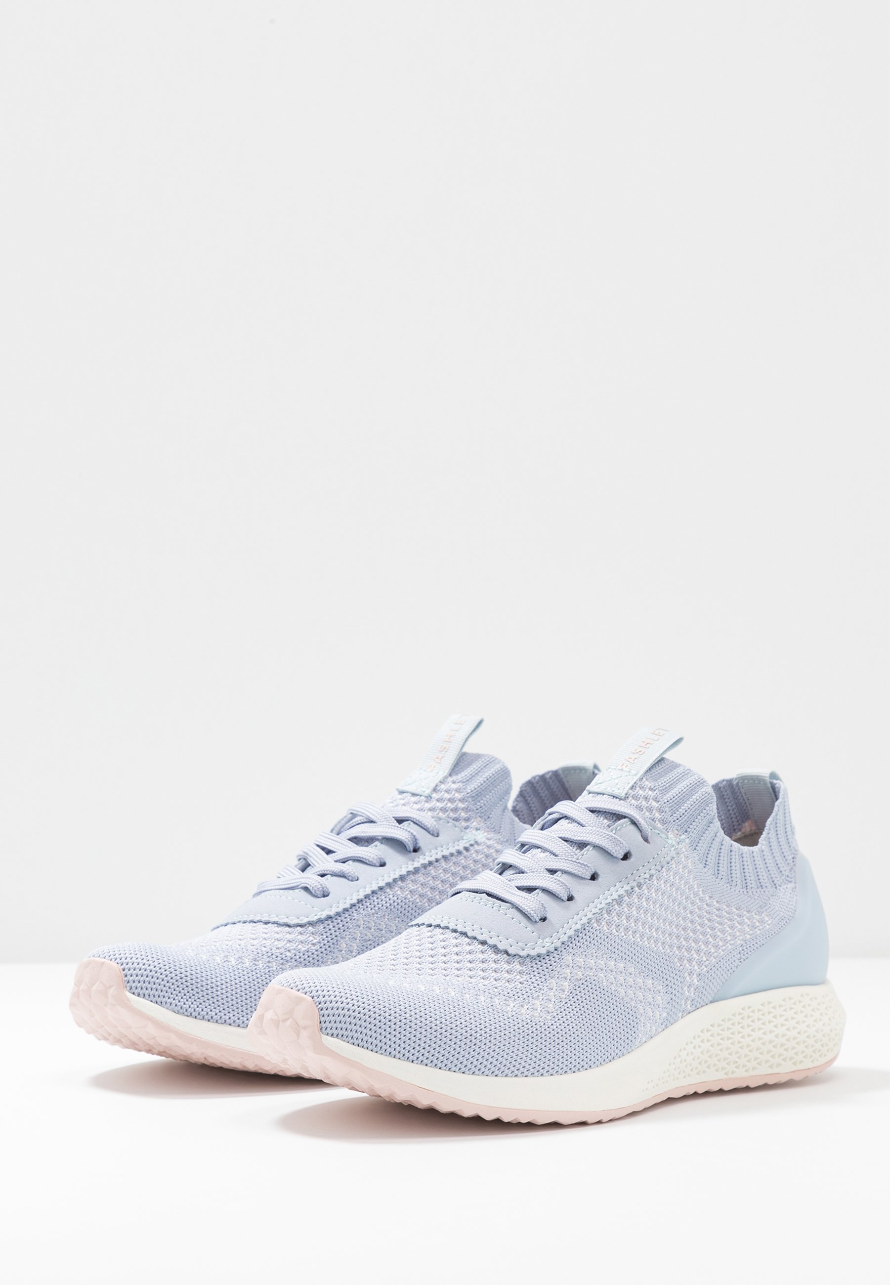 Tamaris Fashletics Joggesko powder blue Zalando.no Tamaris Fashletics Joggesko powder blue Zalando.no