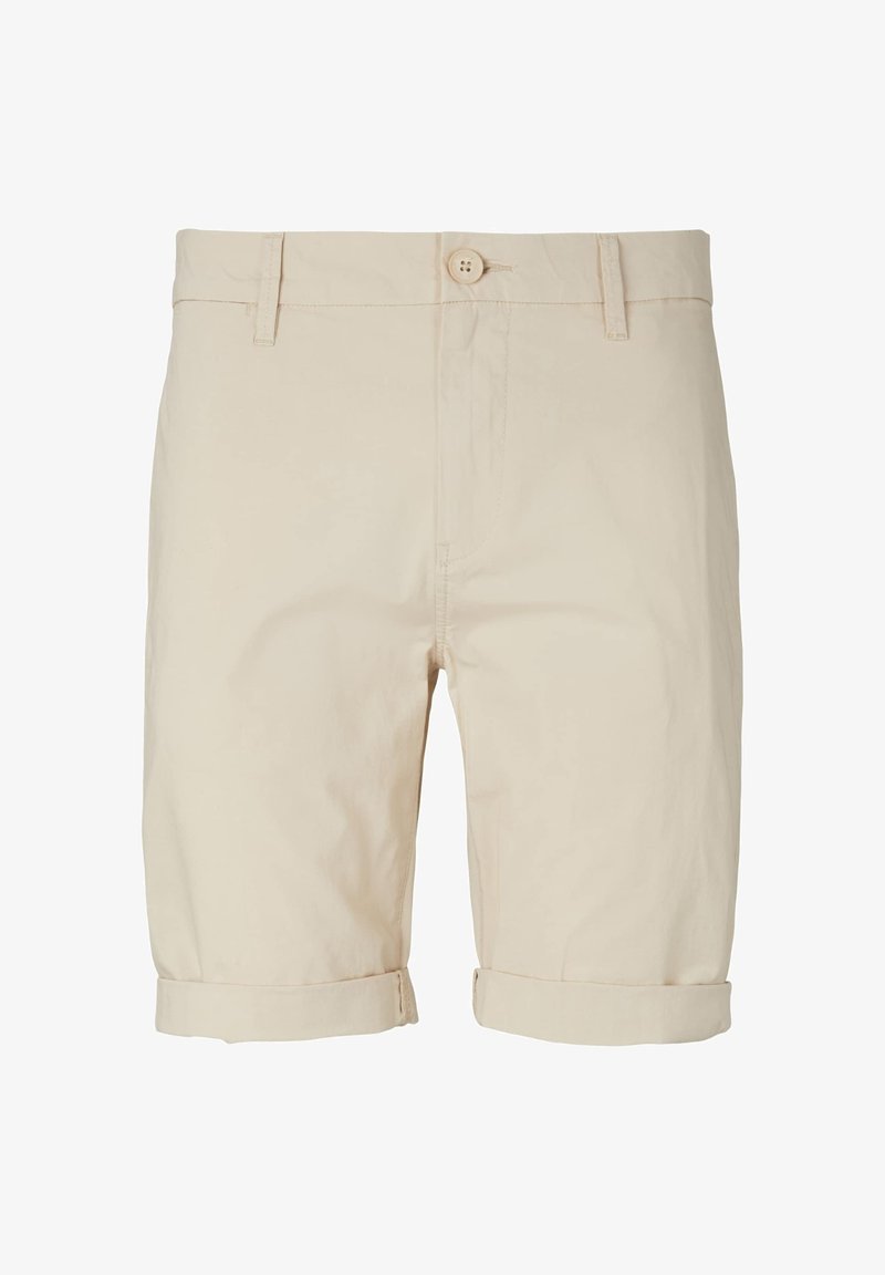 Shorts beige longueur genou avec fermeture par bouton, passants pour ceinture et ourlets repliés.