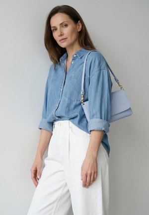 VENEZIA, CROSS BODY BAG - Handtas - light blue