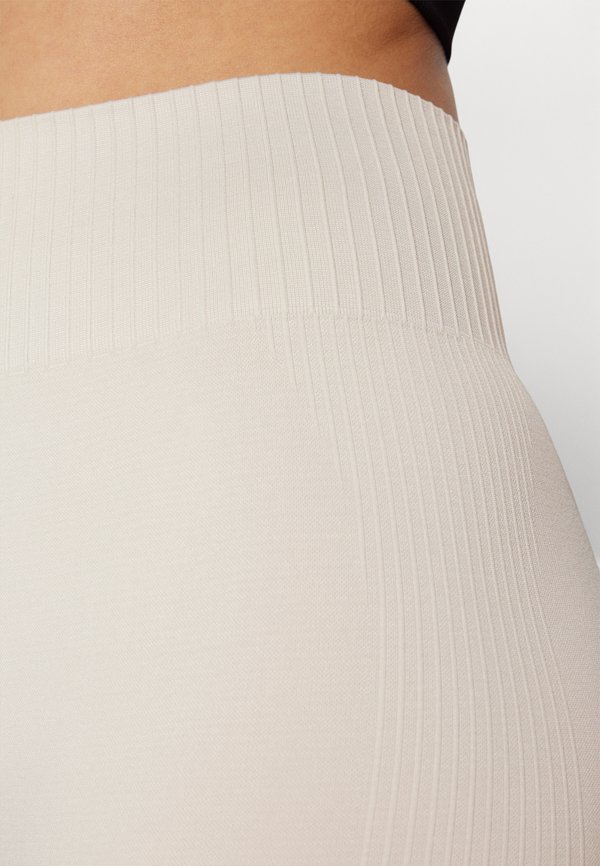 ONPJIJI SEAM CITY SHORTS - Leggings - nacreous cloud3