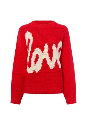 Czerwony dziany sweter z długimi rękawami i dużym białym napisem "Love" na przodzie. Ściągacze przy mankietach, kołnierzu i u dołu swetra.