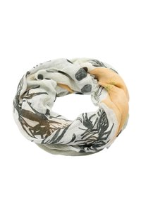 Lekki, okrągły szalik z kwiecistym wzorem w odcieniach zieleni i brązu, z sekcjami delikatnego pomarańczu oraz przezroczystą fakturą.