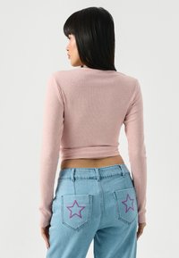 Laurella Pulover - light pink