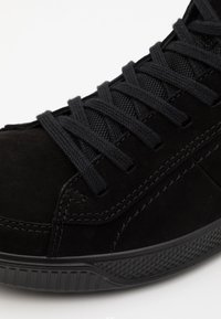 ECCO BYWAY - High-top trainers - black