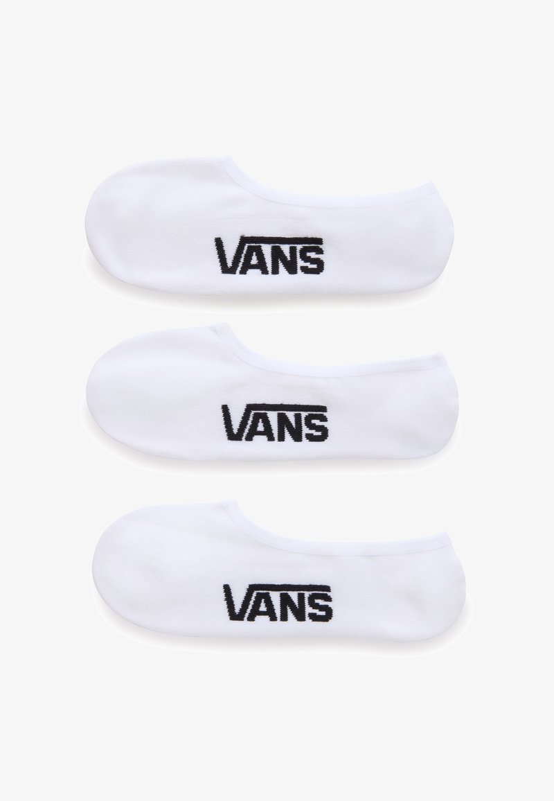 Trzy pary białych skarpetek bawełnianych za kostkę z czarnym haftowanym logo "VANS", charakteryzujące się gładką fakturą i niskim krojem.