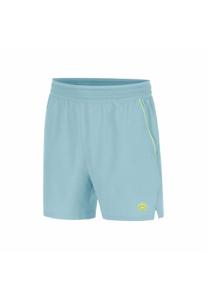 Short de sport bleu clair avec une taille élastique, des poches latérales soulignées en jaune et un petit logo circulaire près de l'ourlet sur la jambe gauche.