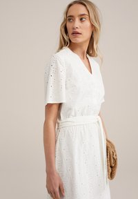WE Fashion Haljina-majica - white