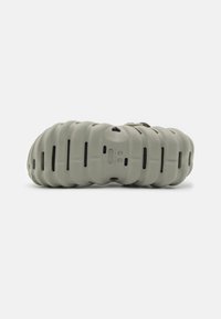 Crocs ECHO UNISEX szary