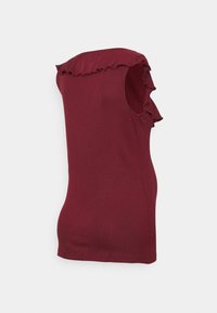 Top sem mangas bordeaux com um design justo. Apresenta um decote franzido e uma textura de algodão suave. Sem adornos adicionais.