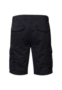 Shorts cargo noirs à coupe droite, avec poches latérales et arrière, couture visible et texture de tissu léger.