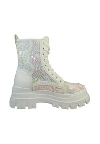 Botine albe până la gleznă cu o talpă masivă. Dispun de dantelă transparentă și detalii cu paiete, cu un material superior neted și talpă groasă din cauciuc texturat.