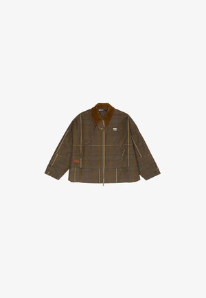 Brązowa kurtka w kratę z kołnierzem z sztruksu, z zamkiem błyskawicznym z przodu i detalem w formie naszywki. Projekt zawiera kontrastujące żółte i różowe linie.