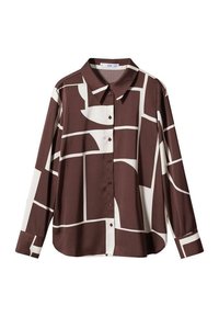 Chemise à manches longues avec boutons, base marron et motif géométrique abstrait blanc, dotée d'un col pointu et de poignets.