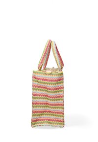 Geweven draagtas met zigzagpatronen in pastelkleuren (roze, groen, blauw) met twee stevige handvatten en een zachte textuur.