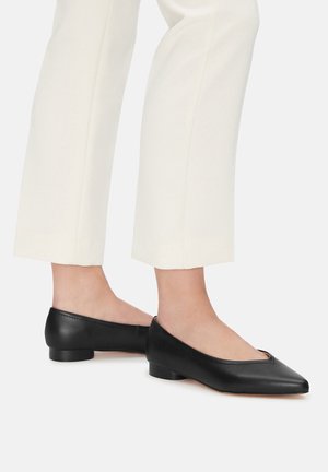 FLATS - Balerini - black