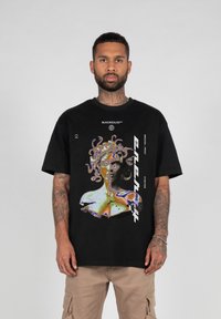MJ Gonzales MEDUSA SCHWER - T-shirts med print - black