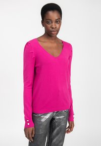 Unausgewählt, fuchsia