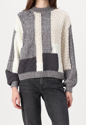 Pullover - light grey