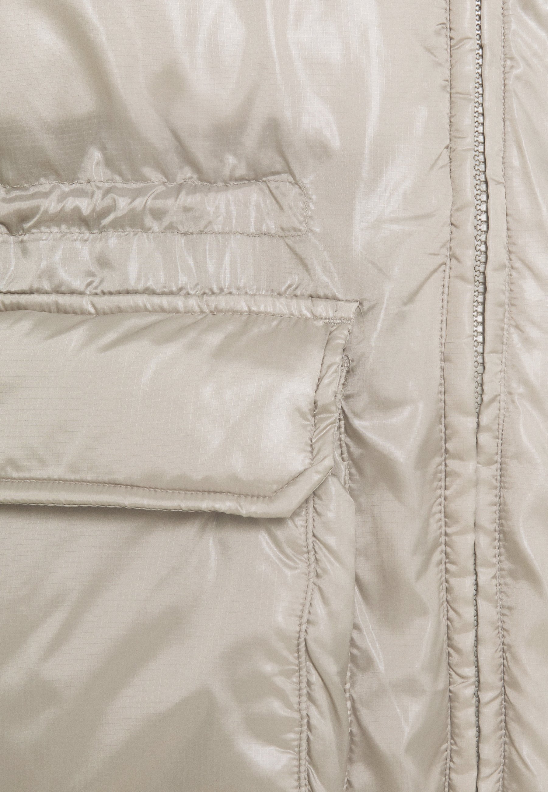 Weekday MARTINE PUFFER - Ziemas mētelis 