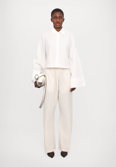 MM6 Maison Margiela LONG SLEEVED SHIRT - Blúzka so zapínaním na gombíky - white