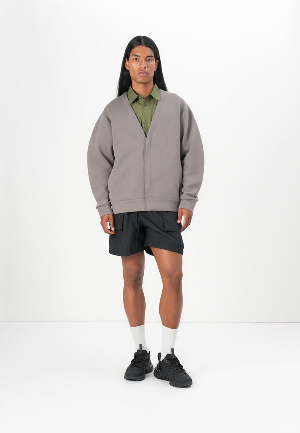 24.7 CARDIGAN - Cardigan - cave stone2