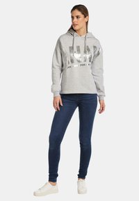 Bruno Banani MIT GROSSEM SCHRIFTZUG CHANG - Luvtröja - grau melange