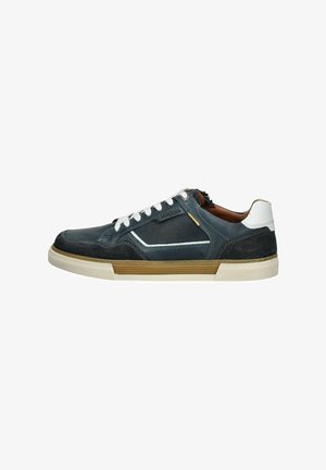 Navyblaue Leder- und Wildledersneaker mit weißen Akzenten, weißen Schnürsenkeln, braunem Innenfutter und einer strukturierten Gummisohle.
