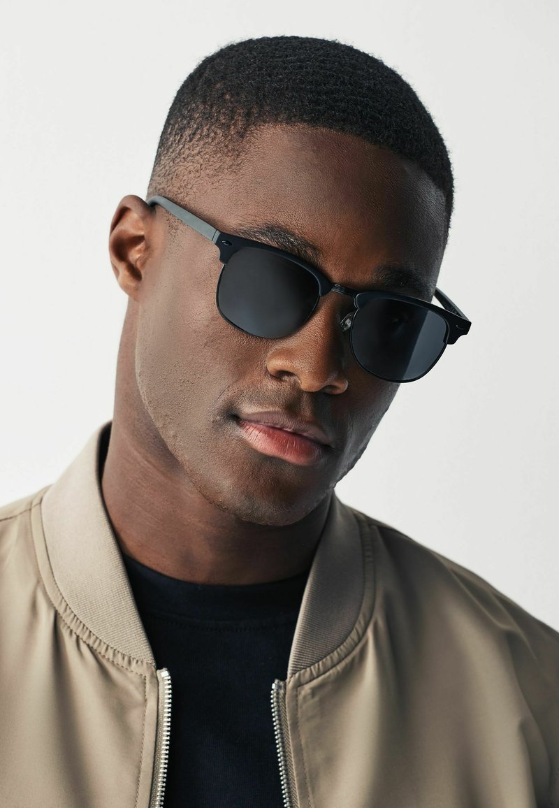 Next CLUBMASTER POLARISED - REGULAR FIT - Akiniai nuo saulės - black