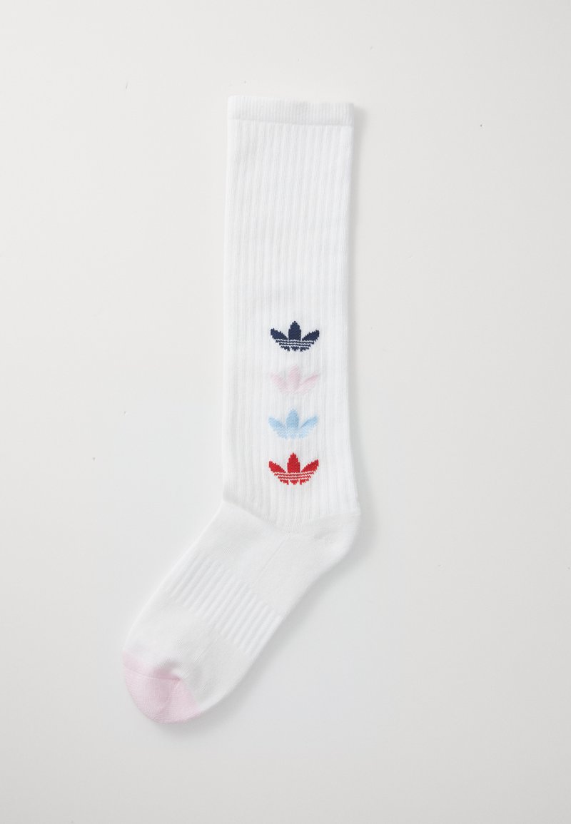 Calza bianca a coste con quattro loghi colorati in blu navy, rosa, azzurro e rosso. La zona delle dita è di un rosa chiaro.