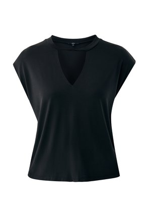 Camiseta negra de manga corta con escote en V y detalle de corte. Tejido suave con un ajuste holgado, con un dobladillo redondeado.