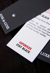 Junk De Luxe STAY - Slim fit jeans - black