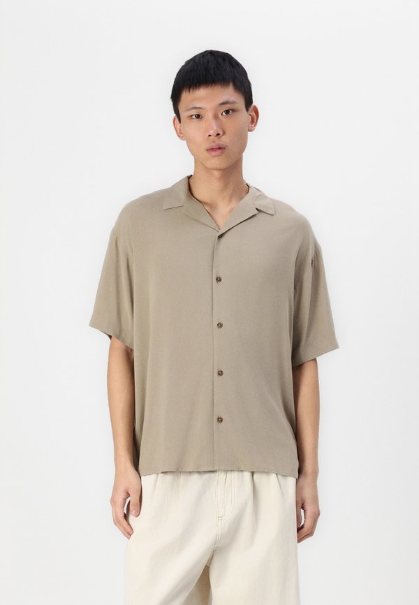 JJEJEFF RESORT SHIRT - Shirt - coriander